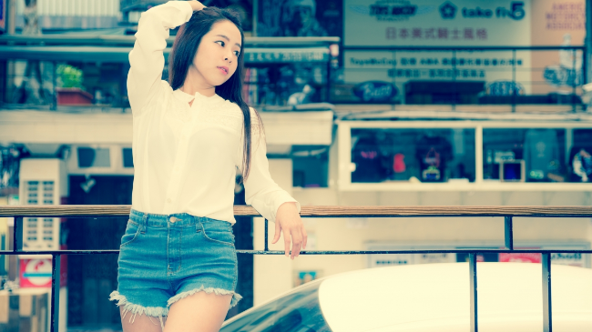 北岛诗选: 回答